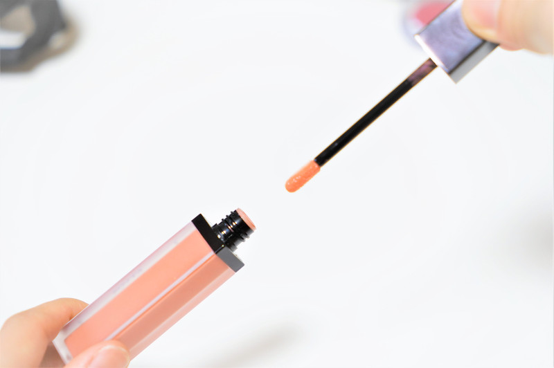 発色が良い 手作り リップグロスの作り方 荒れない 好発色 薄づきからガッツリまで Poco A Poco