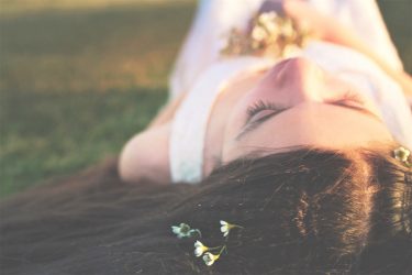睡眠前におすすめ『眠りのアロマ』6選！すぐに・ぐっすり・すっきりの睡眠習慣