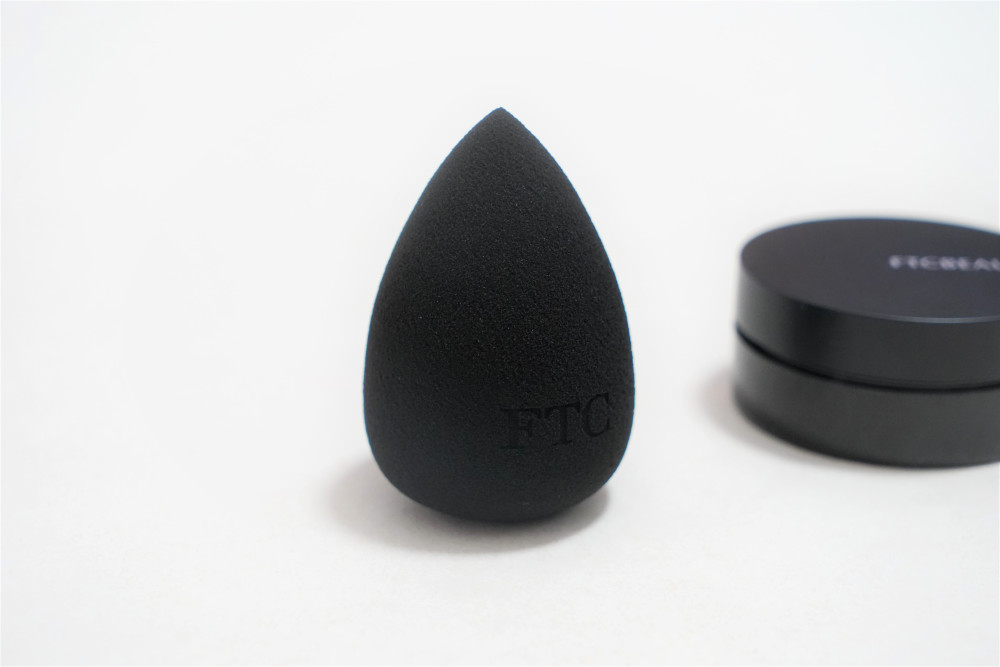 FTCリグロウメモリーファンデーション トーンアップ20g ブランド 品